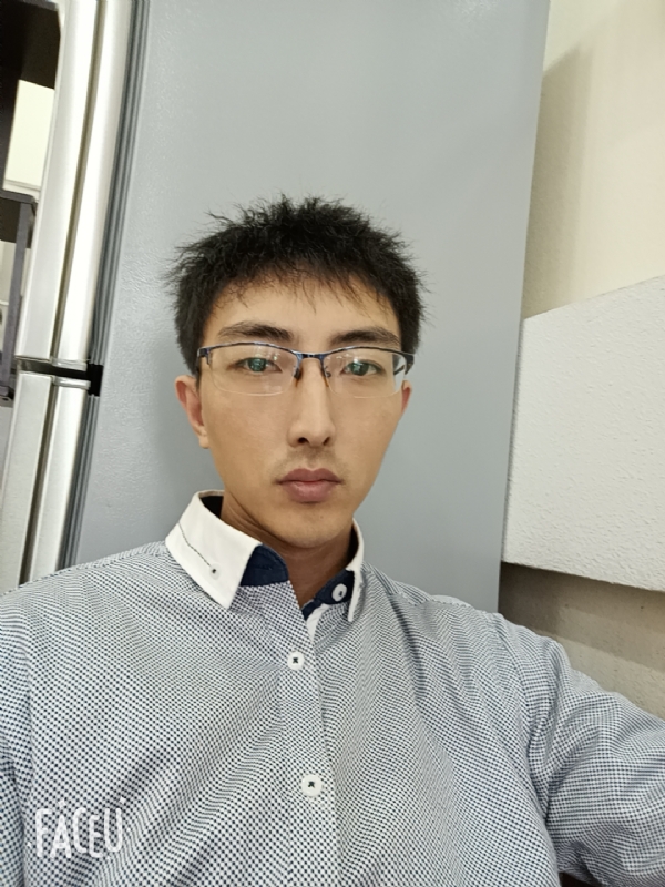 阳光大男孩的第二张照片--抚顺中老年相亲网